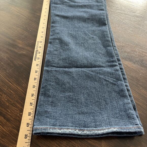DKNY SOHO Bootcut Jeans women's 6 Blue Denim Low Rise - Picture 13 of 14